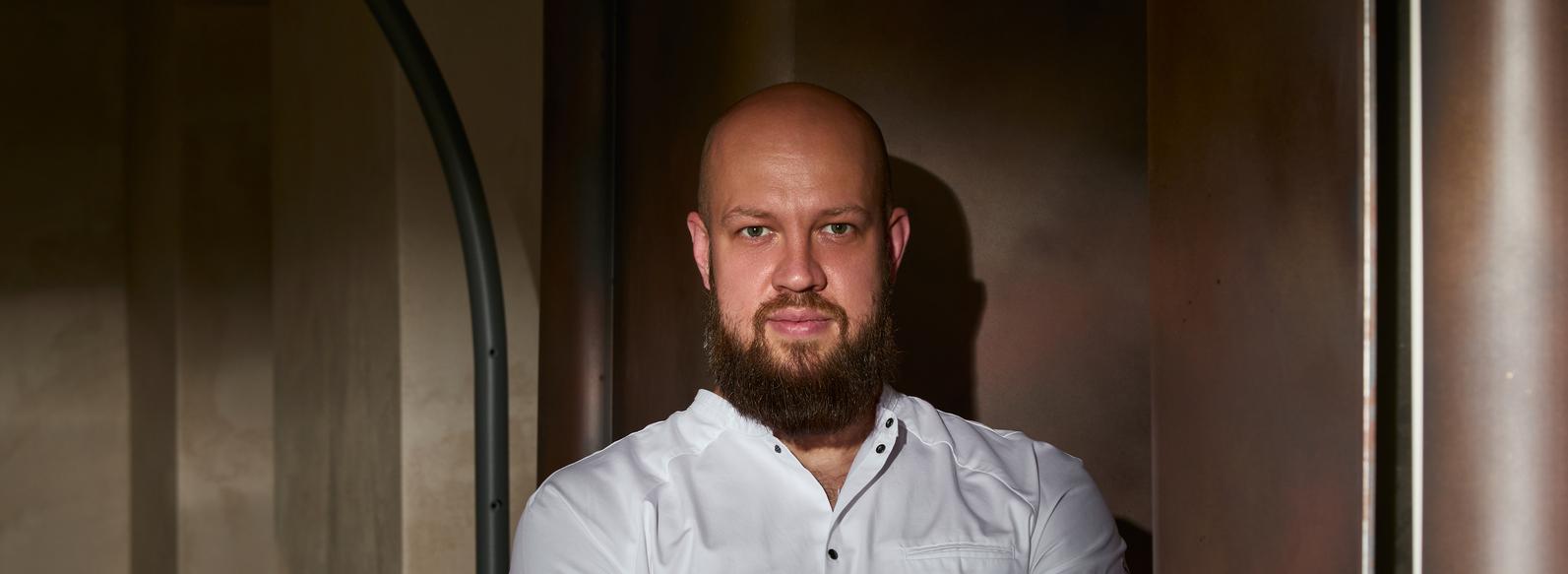 Огонь без фокусов: Евгений Паластин — о кухне «Тельца-Тунца»
