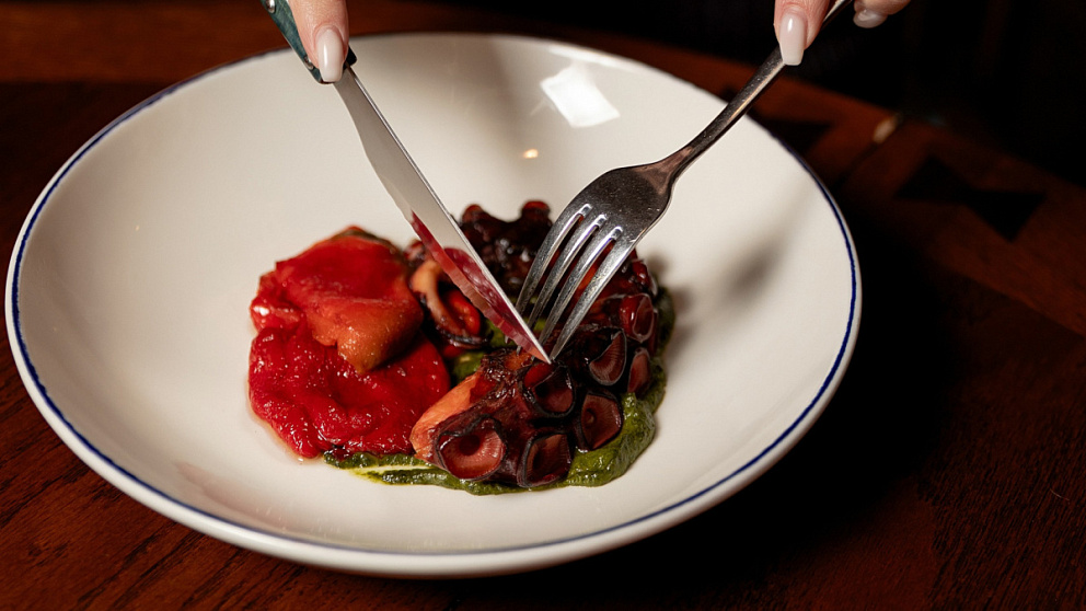 Rakushka seafood bar & kitchen