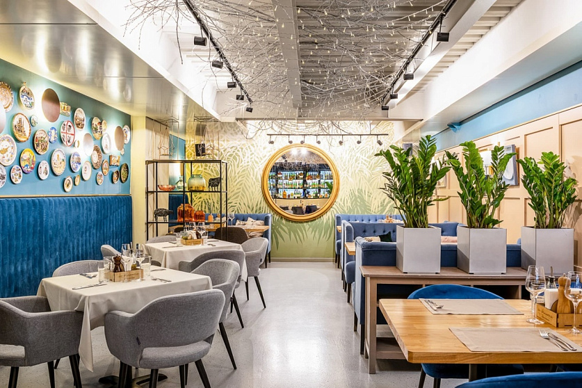 Iz Brasserie Iz Brasserie